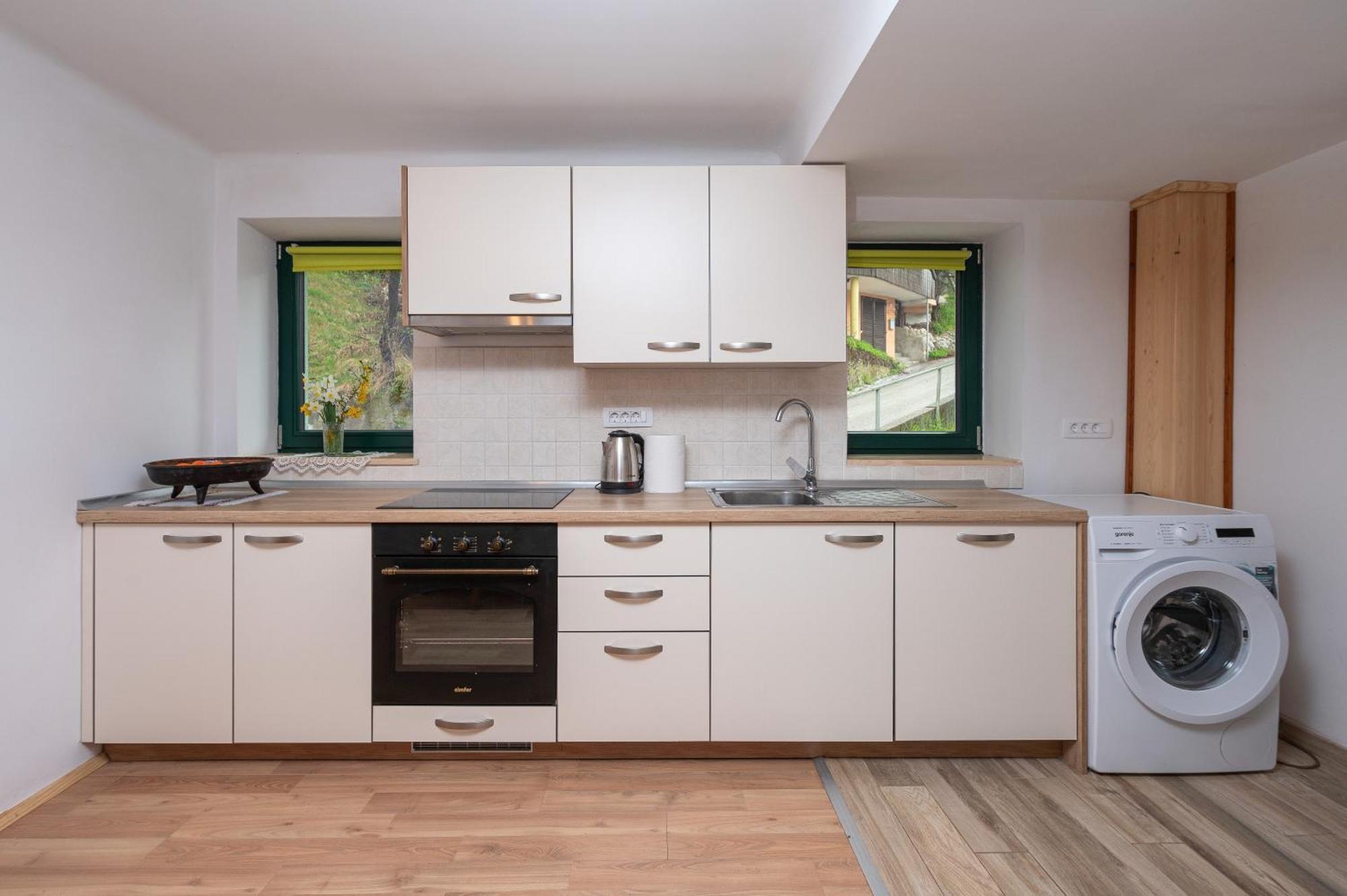 Zelena Hisa Pri Bjov Appartement